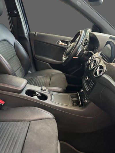 Mercedes-Benz Classe B 180 d Automatic Premium (2)