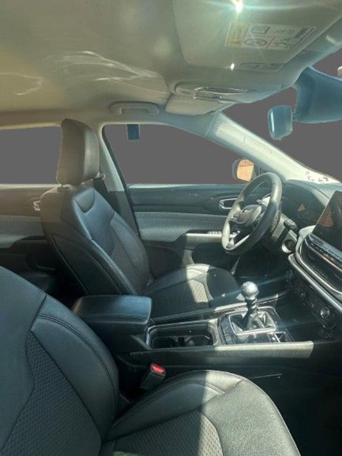 Jeep Compass 1.6 Multijet II 2WD Business (2)