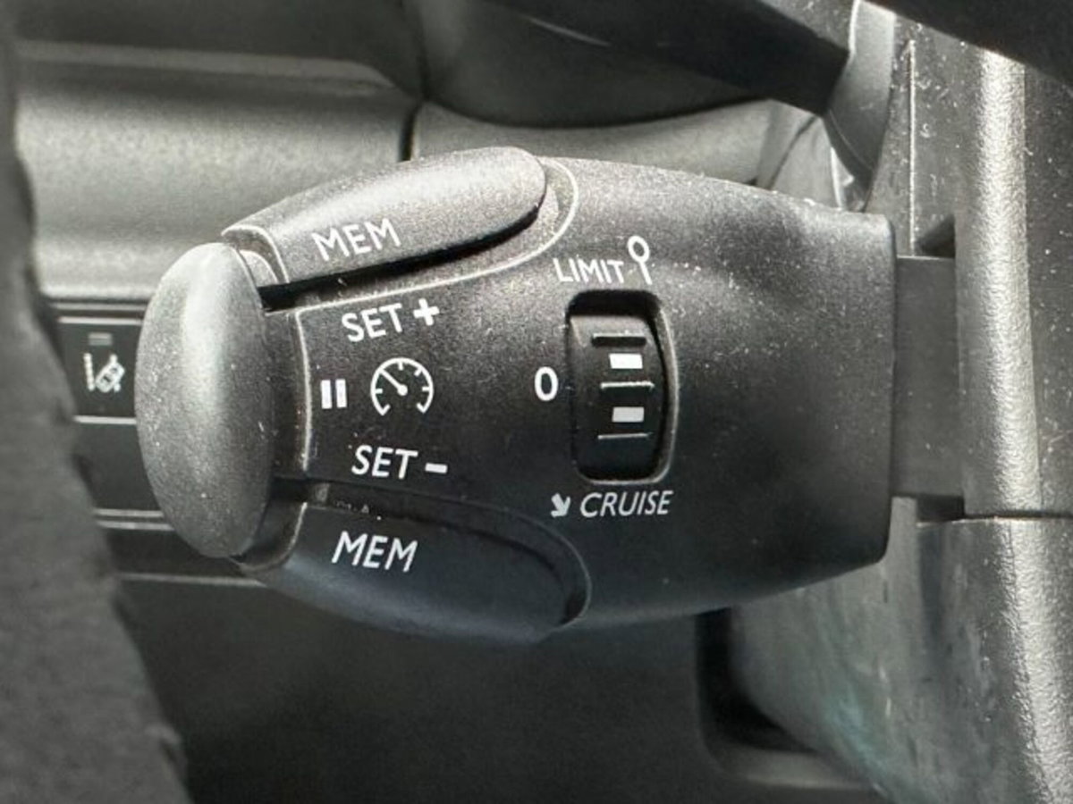 Citroen C3 PureTech 82 Feel (12)