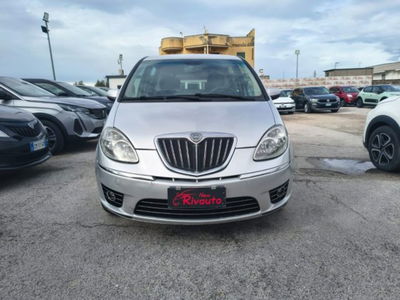 Lancia Musa 1.3 Mjt 16V 95 CV DPF Oro Plus usata