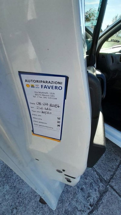 Peugeot Partner 1.6 90CV Comfort (10)