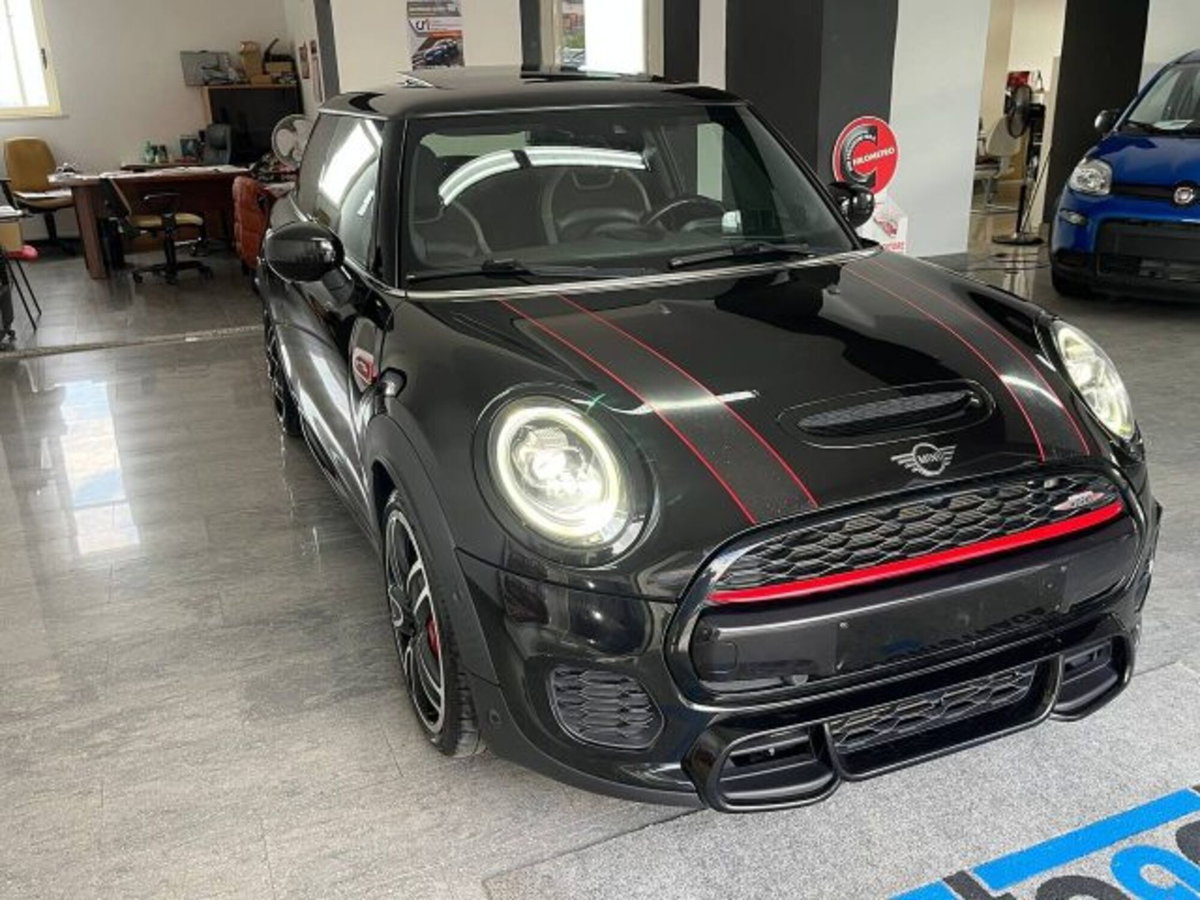 MINI Mini 2.0 John Cooper Works