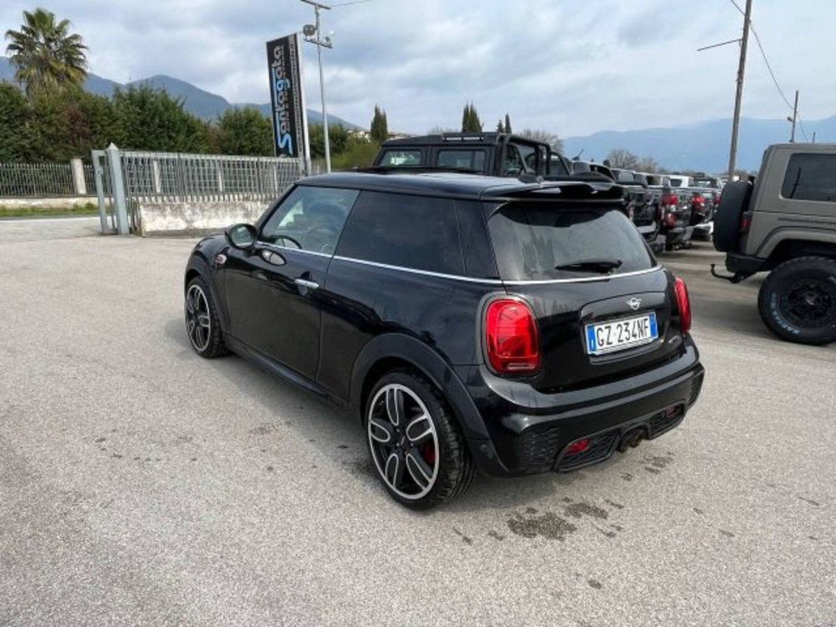 MINI Mini 2.0 John Cooper Works (5)
