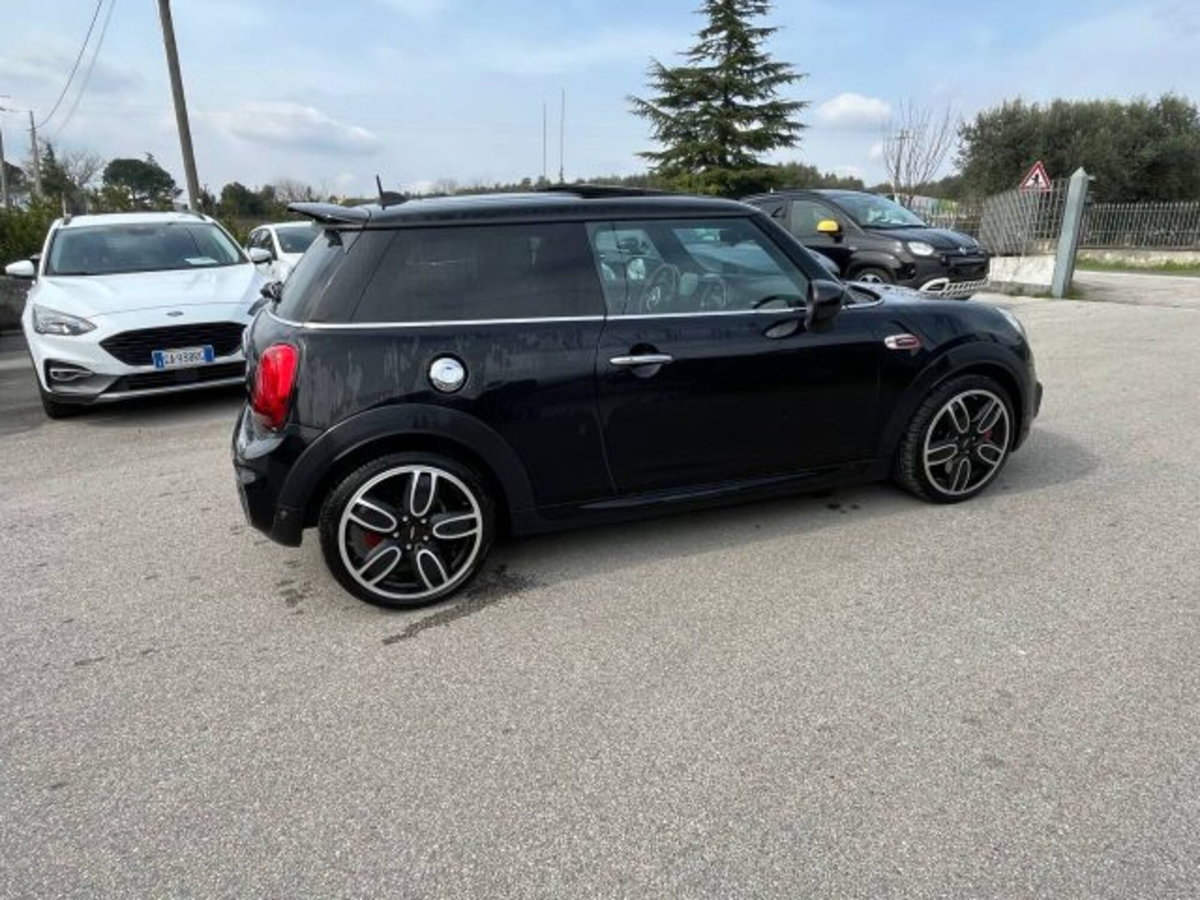 MINI Mini 2.0 John Cooper Works (6)
