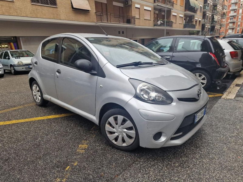 Toyota Aygo 1.0 12V VVT-i 5 porte Active Connect