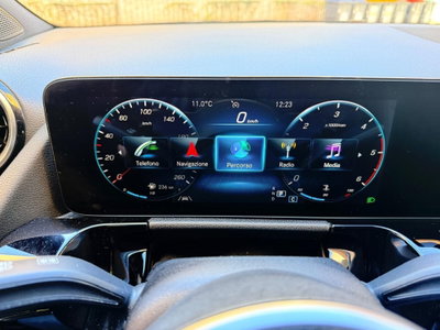 Mercedes-Benz GLA SUV 200 d Automatic Sport (10)