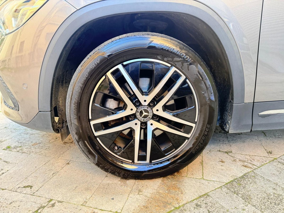 Mercedes-Benz GLA SUV 200 d Automatic Sport (7)