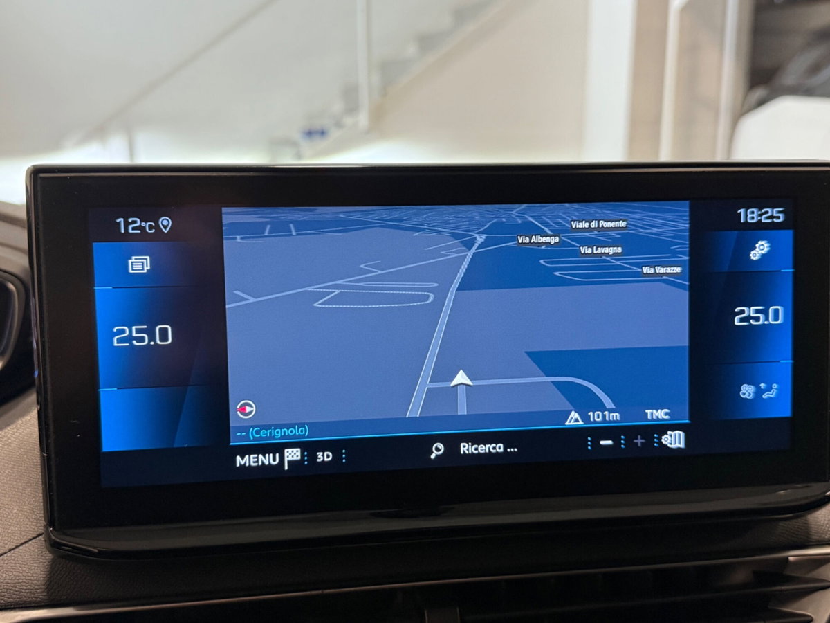 Peugeot 3008 BlueHDi 130 S&S EAT8 Allure Pack (14)