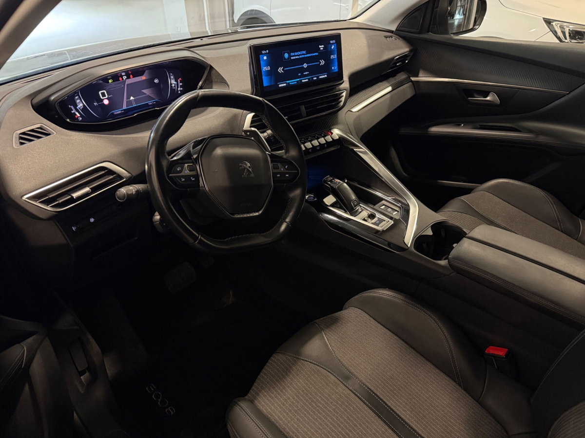 Peugeot 3008 BlueHDi 130 S&S EAT8 Allure Pack (8)