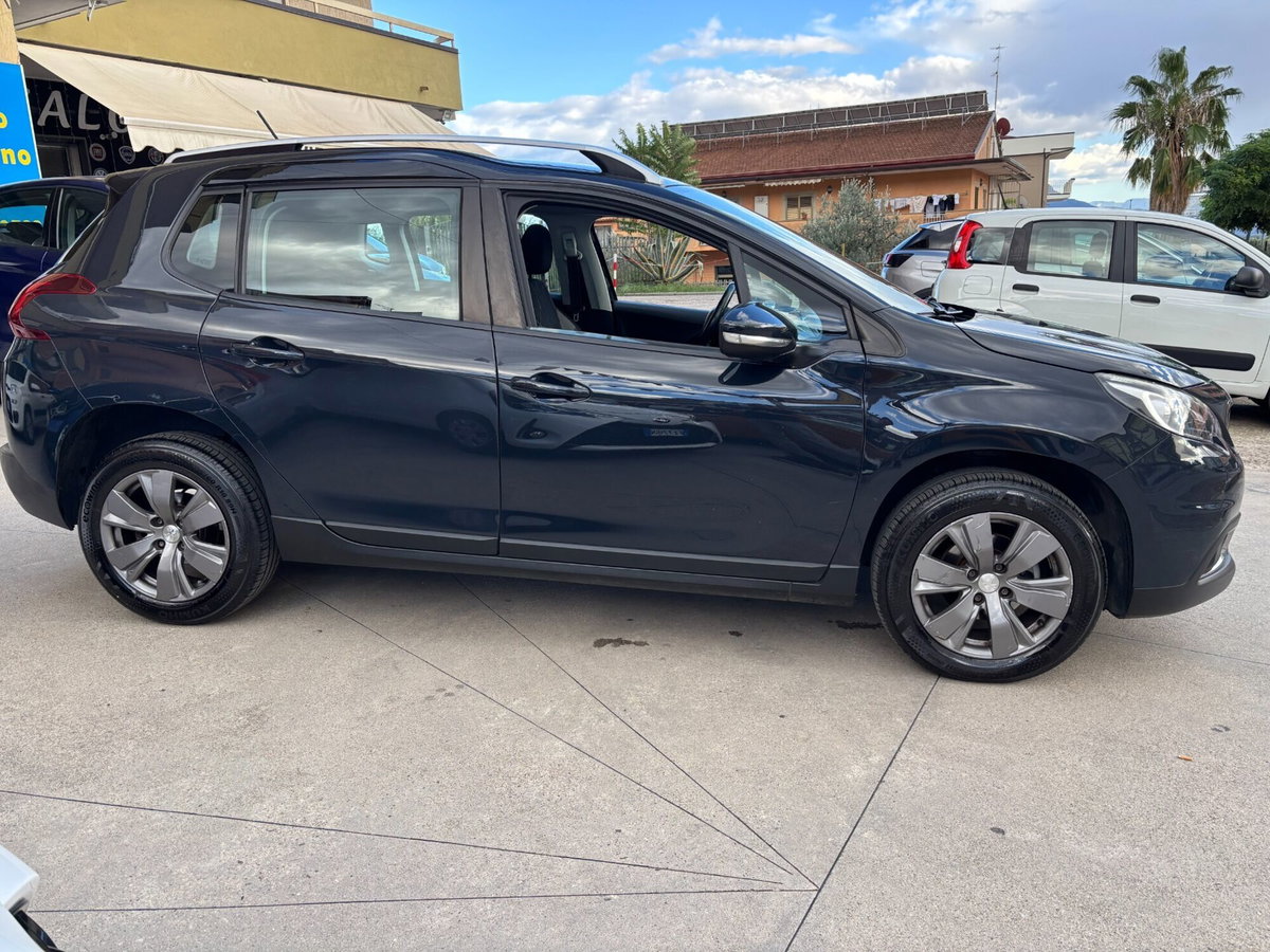 Peugeot 2008 BlueHDi 100 S&S Allure (5)