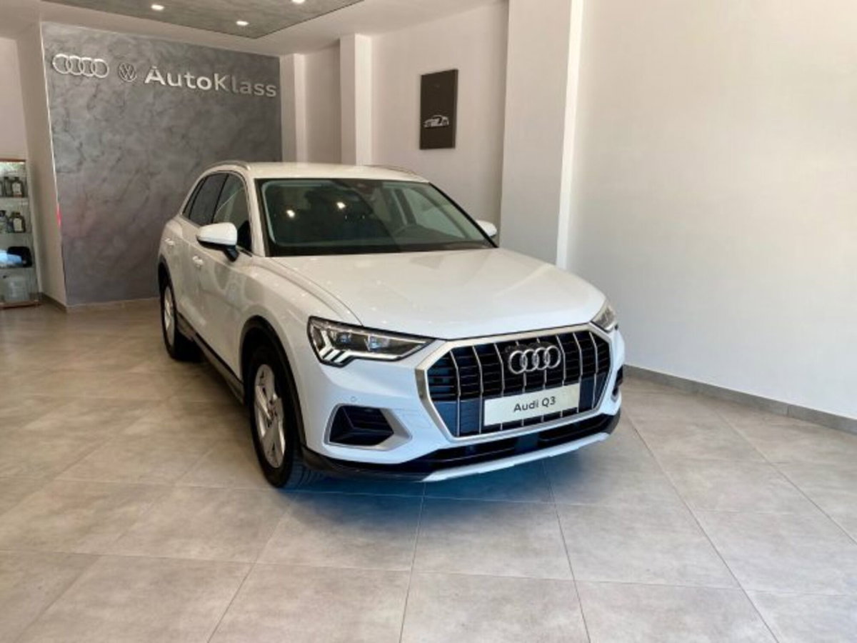 Audi Q3 35 TDI quattro S tronic Business Advanced (19)