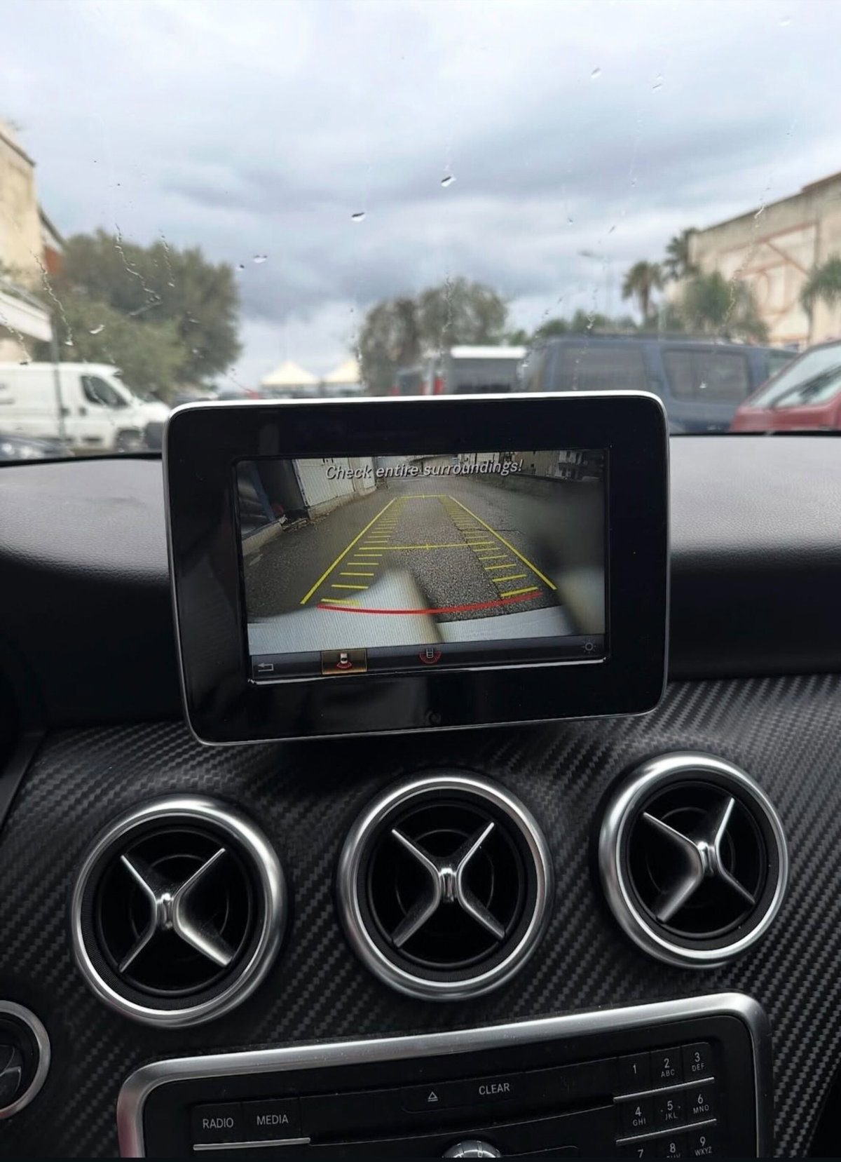 Mercedes-Benz Classe A 180 d Premium (10)