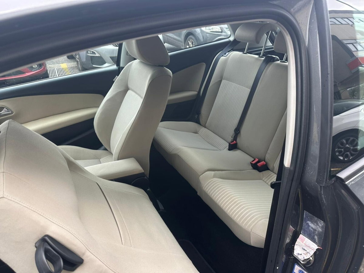 Volkswagen Polo 1.2 TSI DSG 3 porte Highline (3)