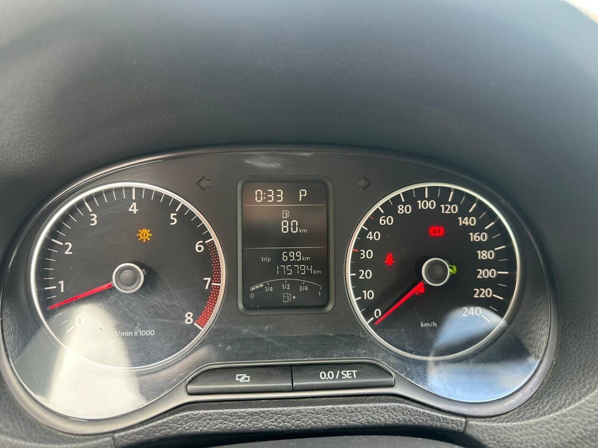 Volkswagen Polo 1.2 TSI DSG 3 porte Highline (4)