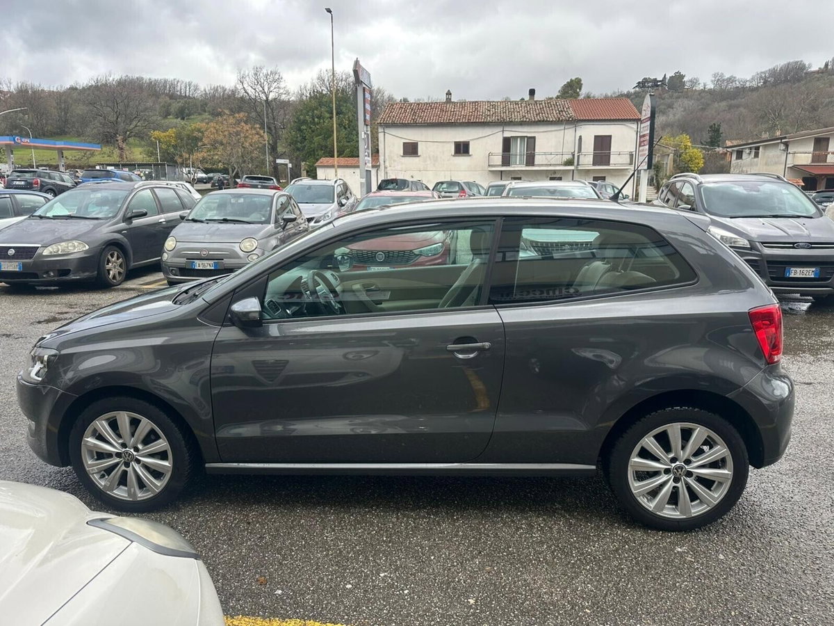 Volkswagen Polo 1.2 TSI DSG 3 porte Highline (6)