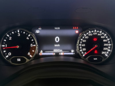 Jeep Renegade 1.6 Mjt 130 CV Limited (9)