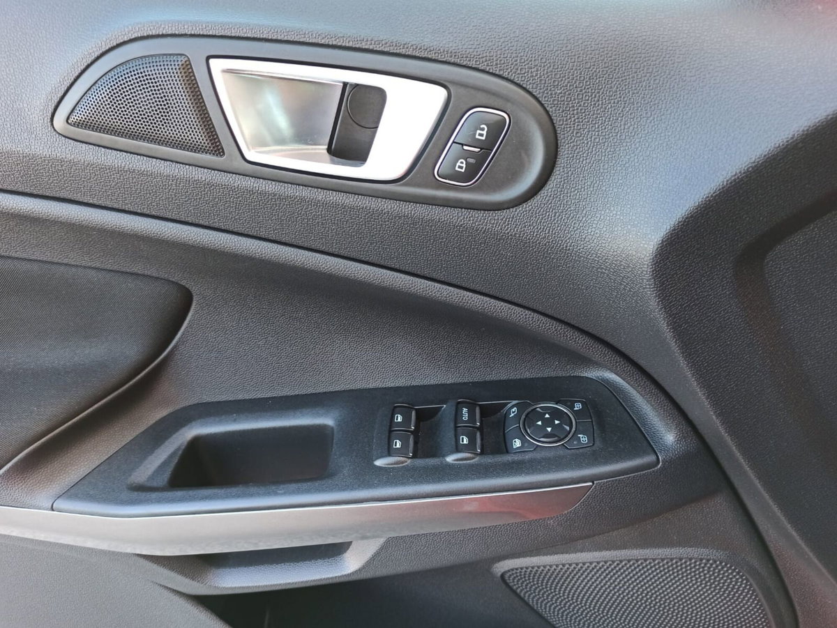 Ford EcoSport 1.0 EcoBoost 100 CV Plus (7)