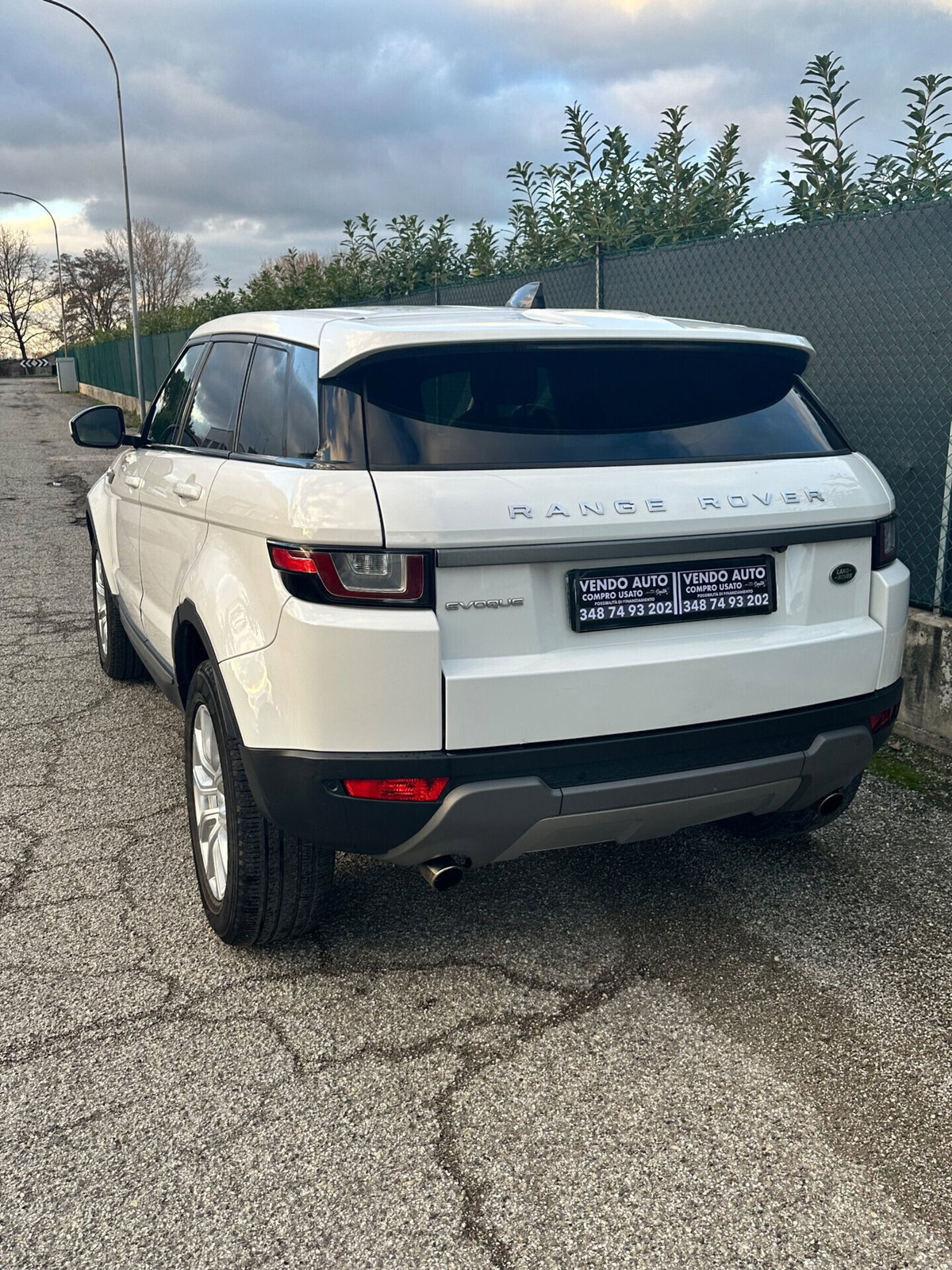 Land Rover Range Rover Evoque 2.0 TD4 150 CV 5p. HSE Dynamic (2)