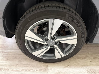 Audi Q2 Q2 35 TDI quattro S tronic S line Edition (13)