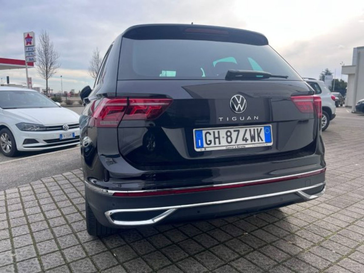 Volkswagen Tiguan 1.5 TSI 150 CV DSG ACT R-Line (3)