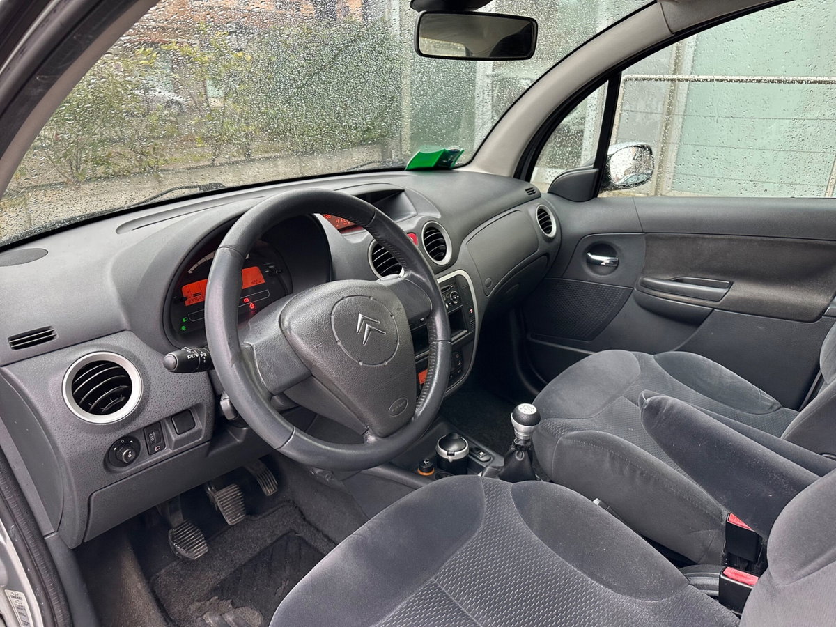 Citroen C3 1.6 HDi 110CV FAP airdream Exclusive (11)