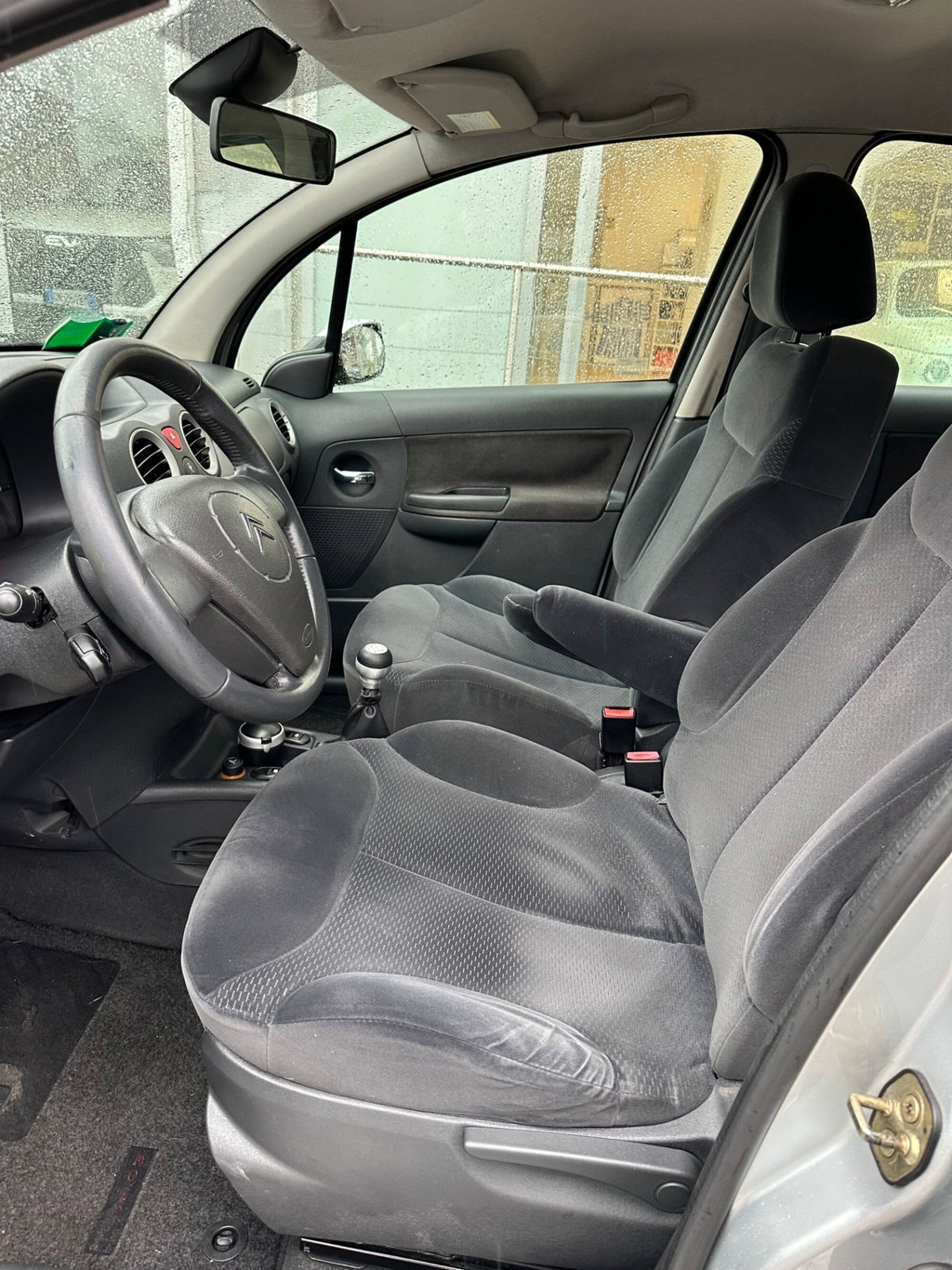 Citroen C3 1.6 HDi 110CV FAP airdream Exclusive (12)