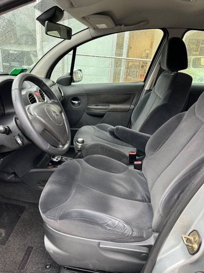 Citroen C3 1.6 HDi 110CV FAP airdream Exclusive (12)