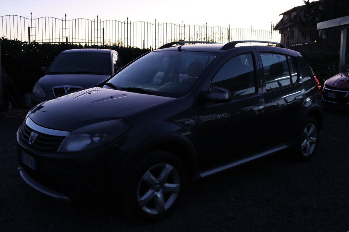 Dacia Sandero Stepway 1.5 dCi 70CV (15)