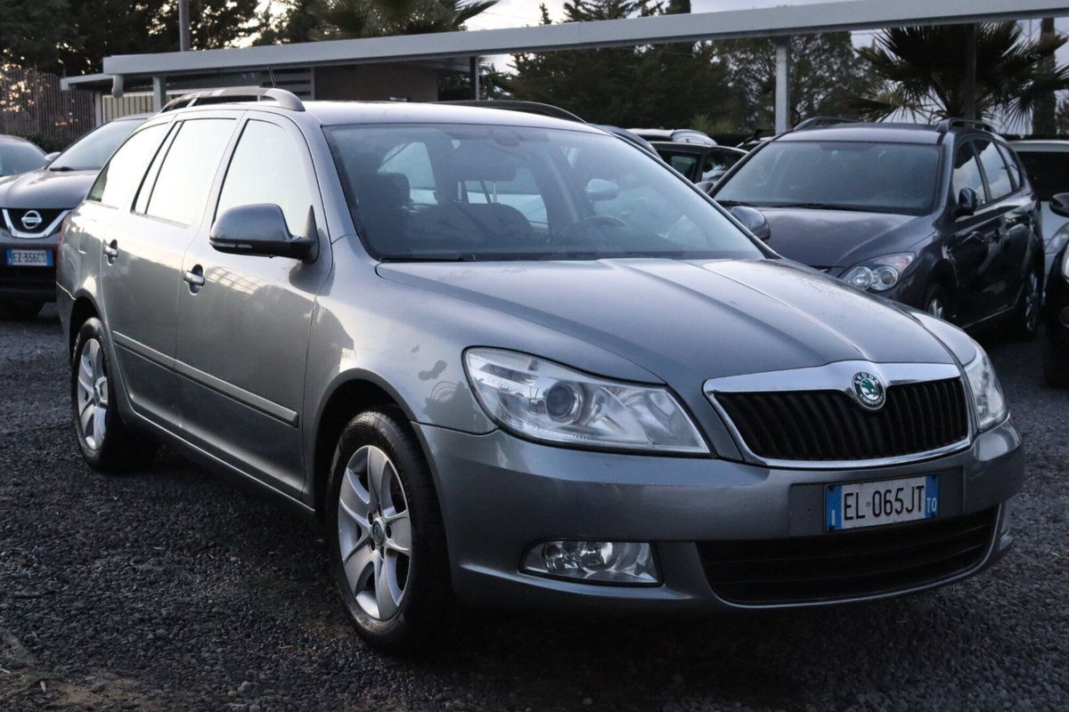 Skoda Octavia Station Wagon 1.6 TDI CR F.AP. DSG Wagon Elegance (10)
