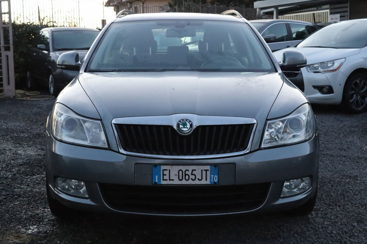 Skoda Octavia Station Wagon 1.6 TDI CR F.AP. DSG Wagon Elegance (11)