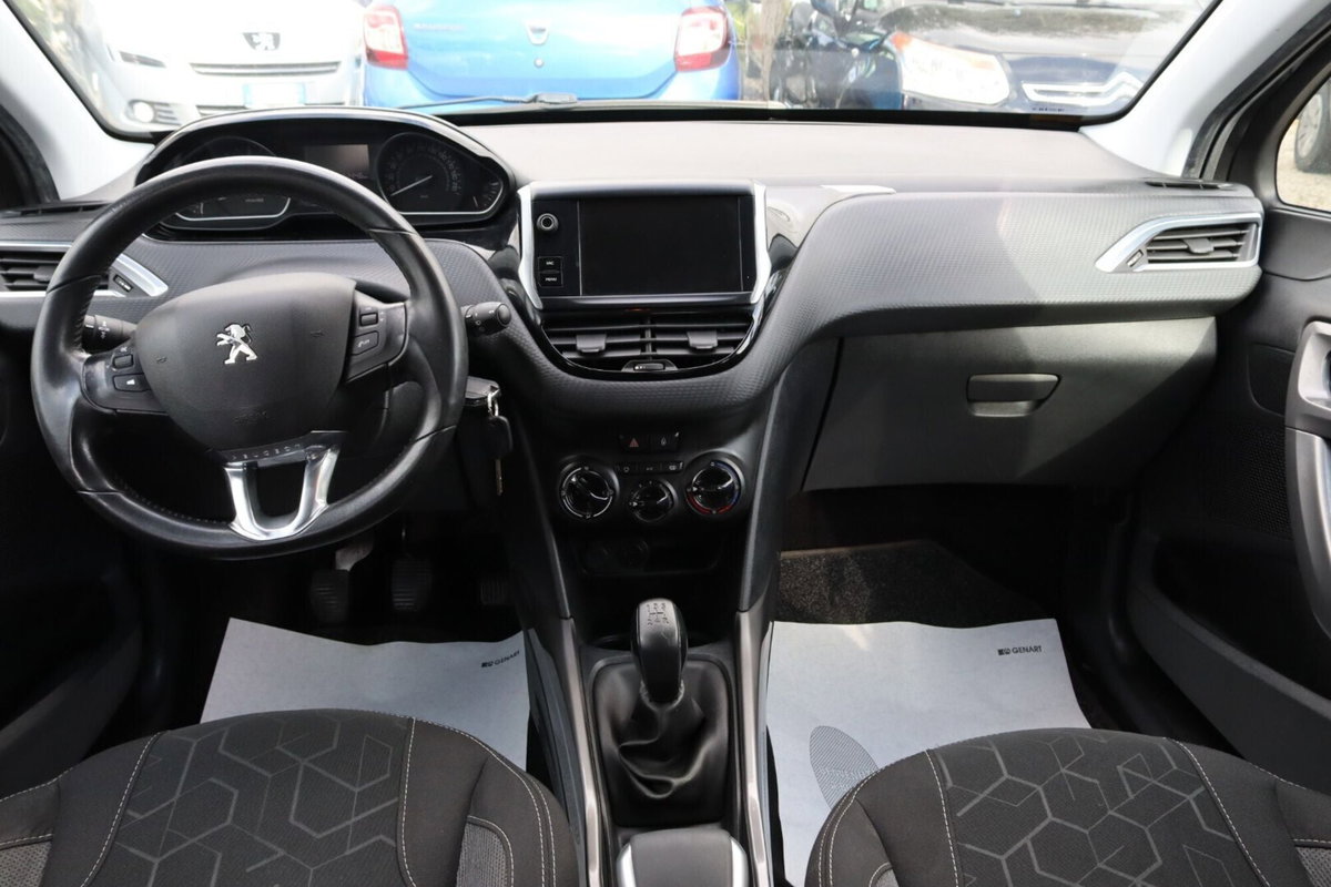 Peugeot 2008 75 Active (12)