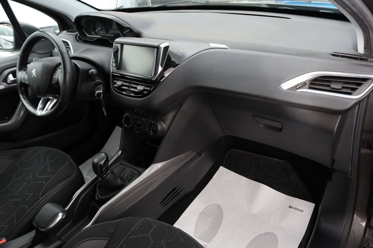 Peugeot 2008 75 Active (17)