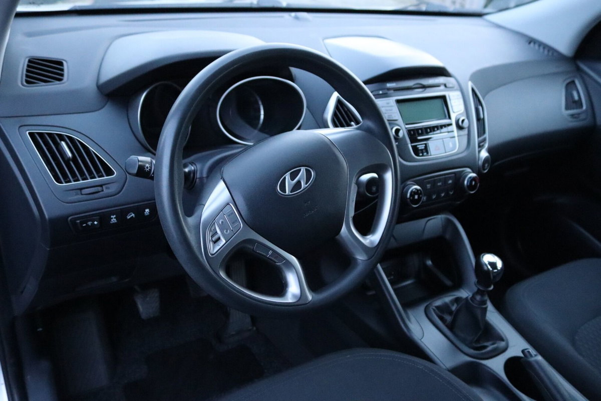 Hyundai ix35 2.0 CRDi 4WD Comfort (11)