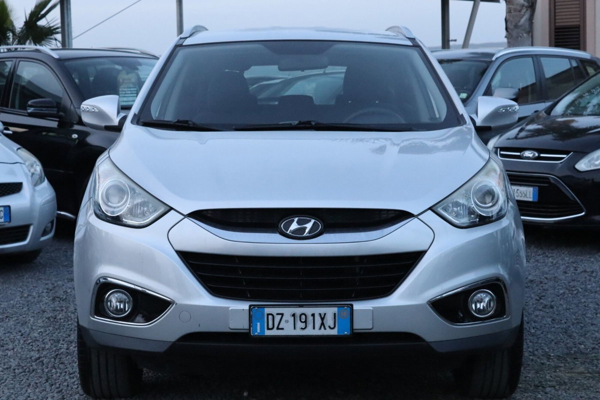 Hyundai ix35 2.0 CRDi 4WD Comfort (2)