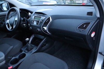 Hyundai ix35 2.0 CRDi 4WD Comfort (20)