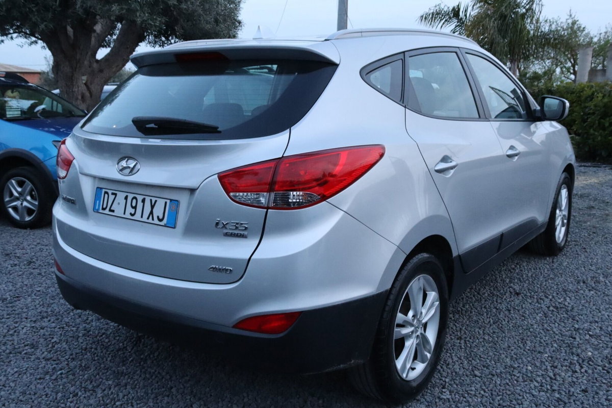 Hyundai ix35 2.0 CRDi 4WD Comfort (5)