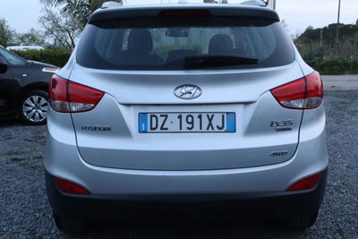 Hyundai ix35 2.0 CRDi 4WD Comfort (6)