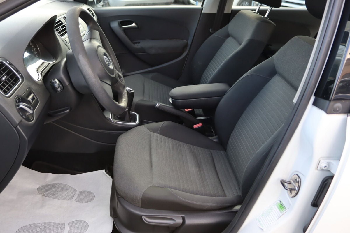 Volkswagen Polo 1.2 TDI DPF 5 p. Comfortline (14)