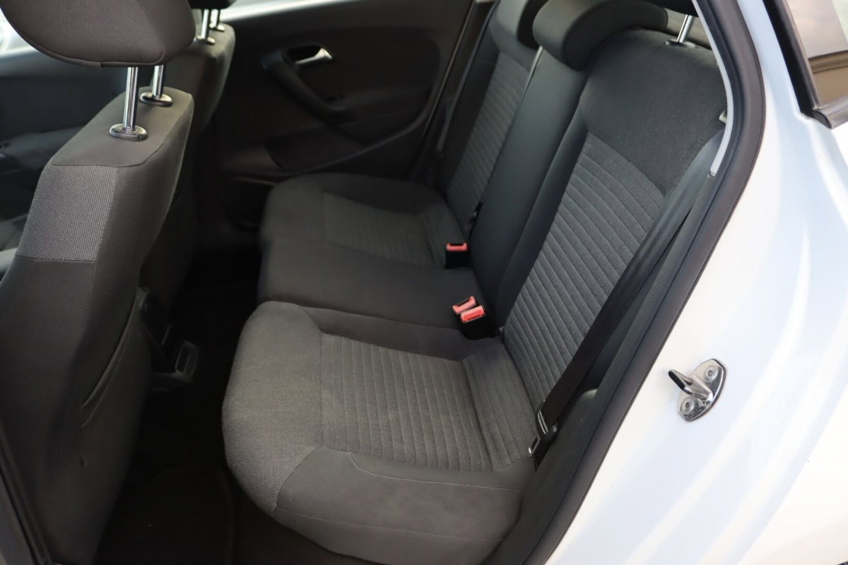 Volkswagen Polo 1.2 TDI DPF 5 p. Comfortline (17)