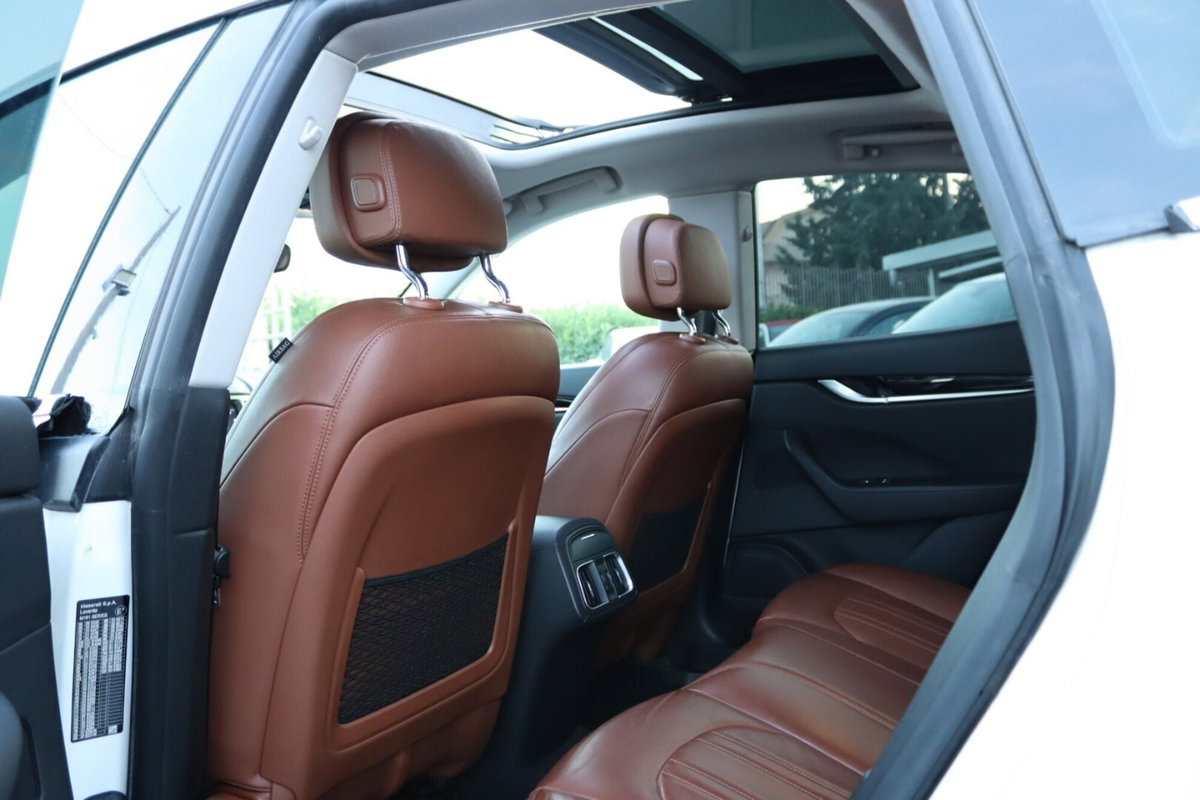 Maserati Levante Levante V6 Diesel 275 CV AWD (15)