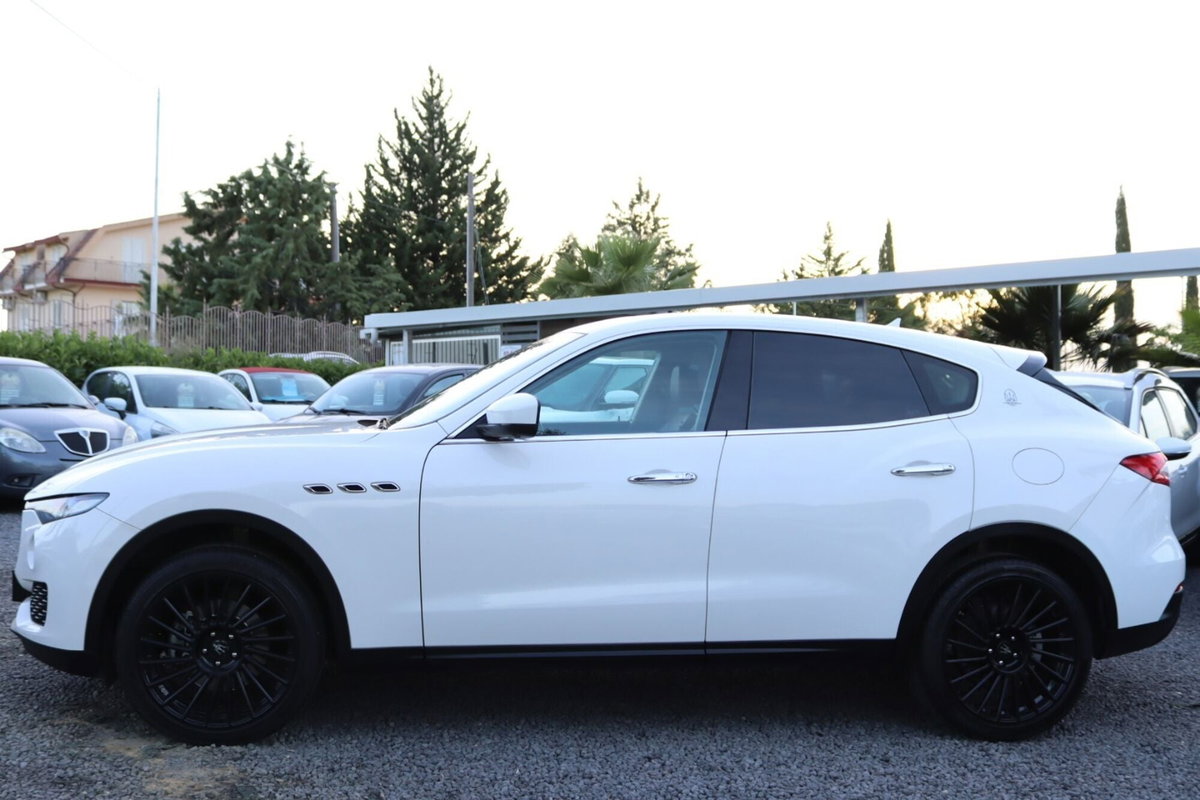 Maserati Levante Levante V6 Diesel 275 CV AWD (4)