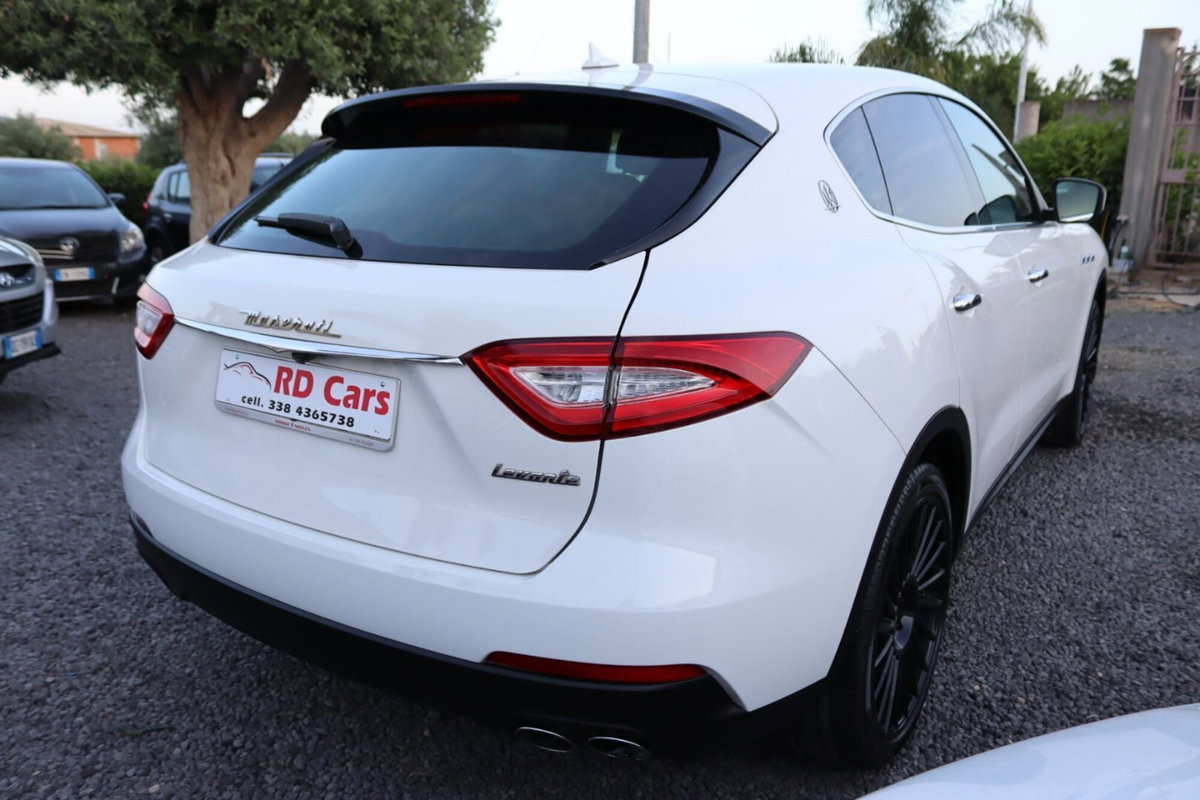 Maserati Levante Levante V6 Diesel 275 CV AWD (7)