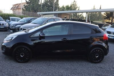 Kia Rio 1.1 CRDi 5p. Cool (5)