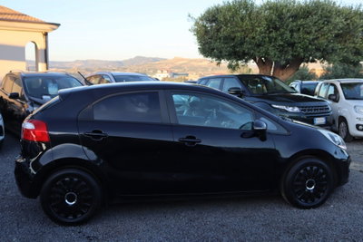 Kia Rio 1.1 CRDi 5p. Cool (7)