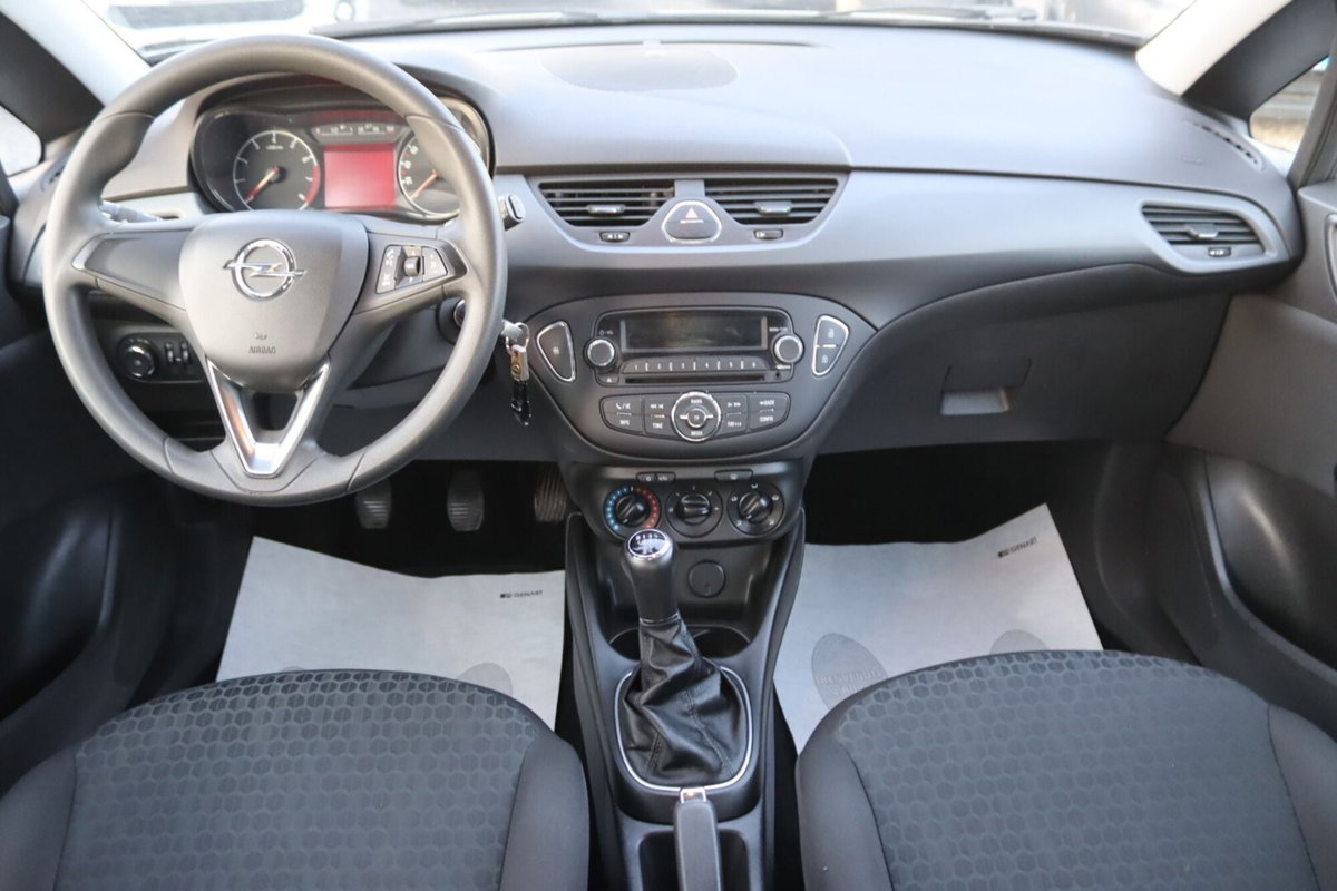 Opel Corsa Coupé 1.2 Innovation (14)