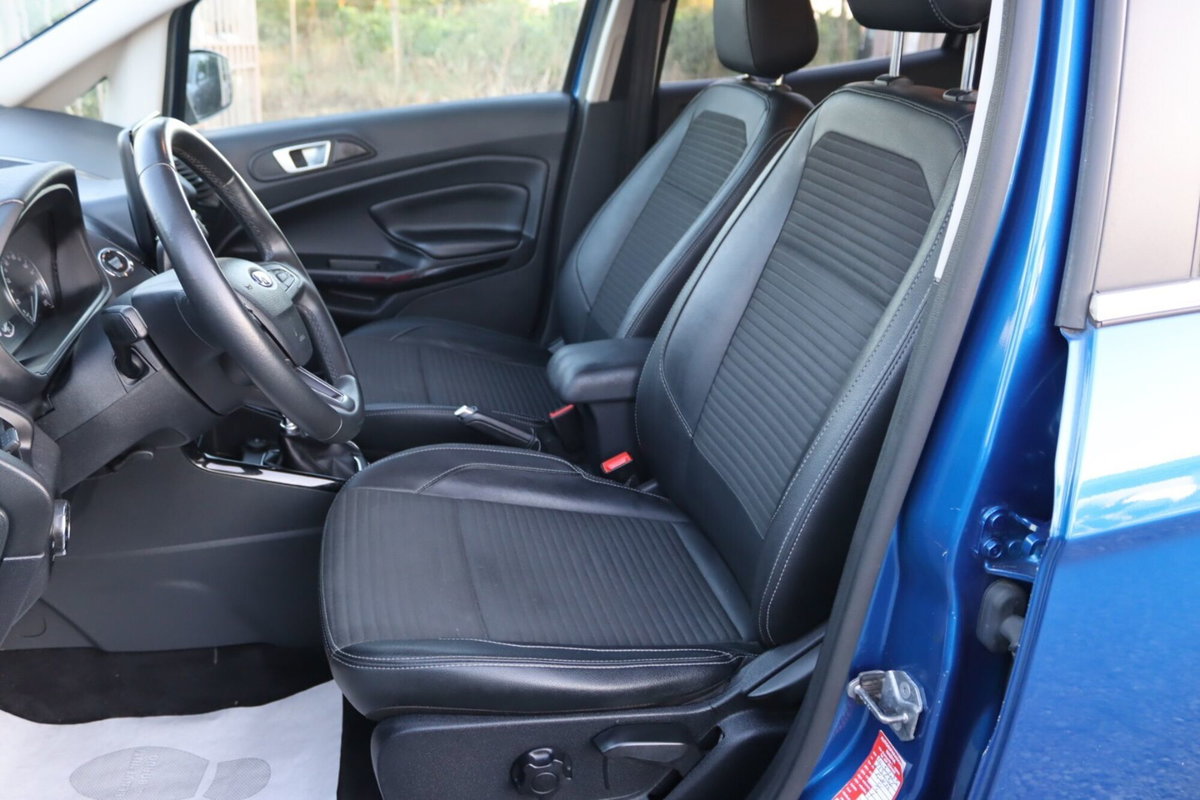 Ford EcoSport 1.0 EcoBoost 100 CV ST-Line (12)