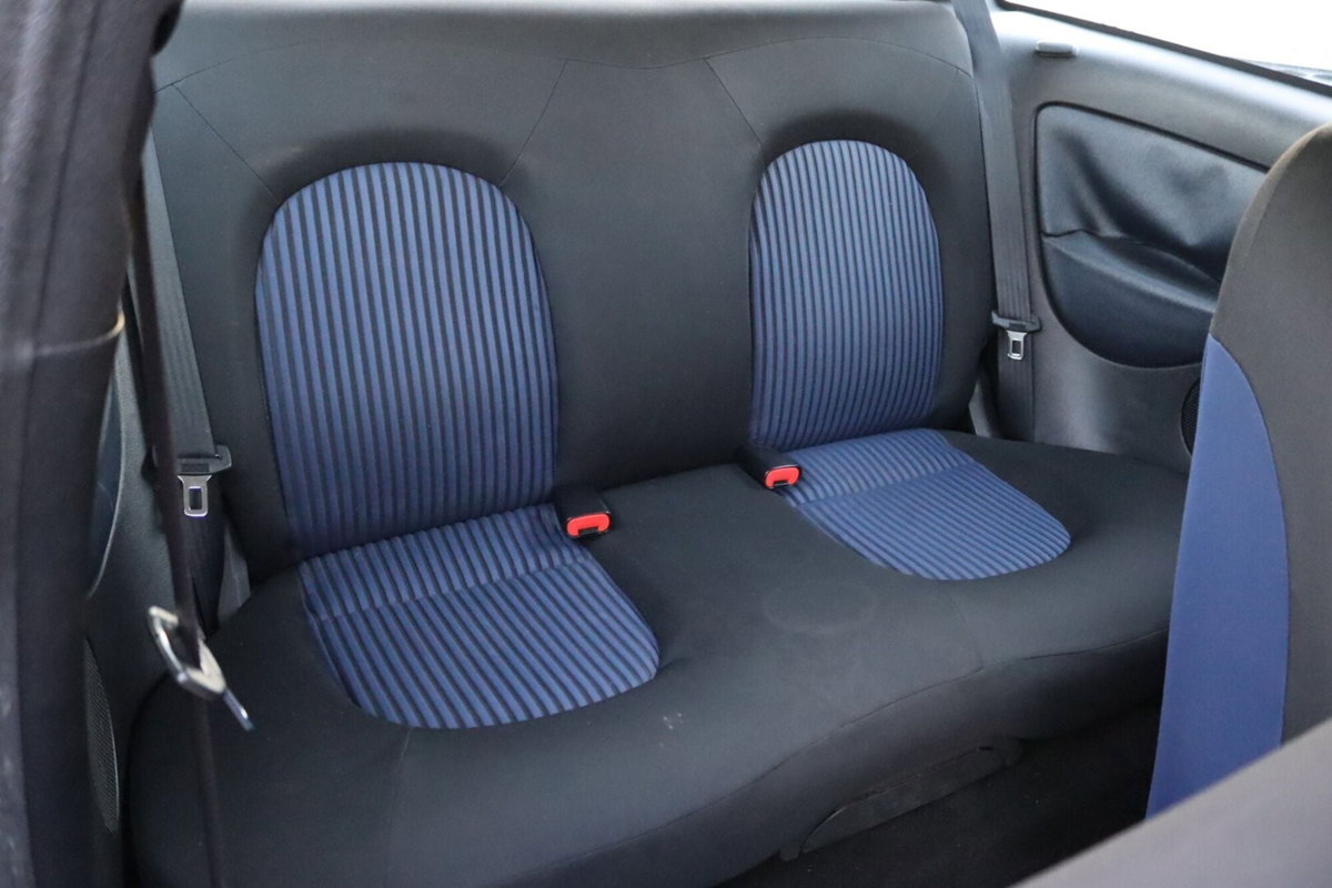 Lancia Ypsilon 1.3 MJT 75 CV New Oro (16)