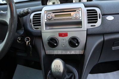 Lancia Ypsilon 1.3 MJT 75 CV New Oro (17)