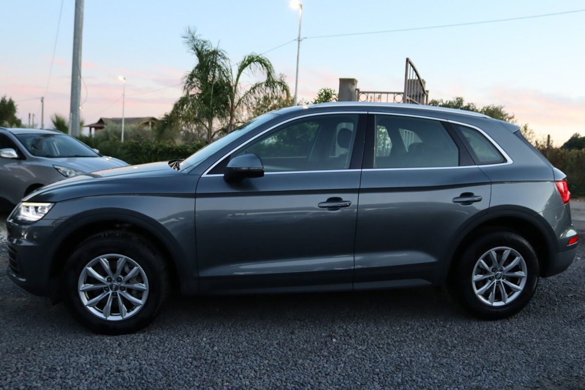 Audi Q5 2.0 TDI 190 CV quattro S tronic Business Design (9)
