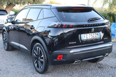 Peugeot 2008 PureTech 130 S&S EAT8 GT Line (7)